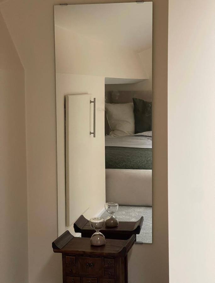 Unique Duplex Apartment Free Parking Free Wi-Fi 6 Minutes From Leeds City Centre Dış mekan fotoğraf