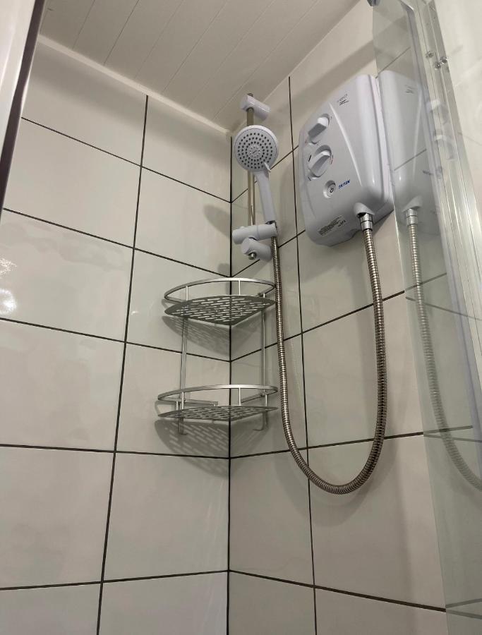 Unique Duplex Apartment Free Parking Free Wi-Fi 6 Minutes From Leeds City Centre Dış mekan fotoğraf